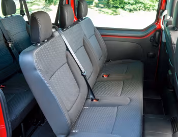 Interior Vauxhall Vivaro Combi L2 '2014–19