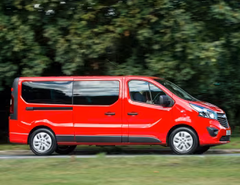 Vauxhall Vivaro Combi L2 '2014–19