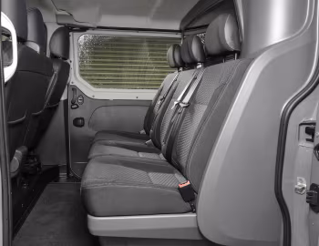 Interior Vauxhall Vivaro Doublecab L2 BiTurbo '2015–19