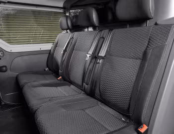 Interior Vauxhall Vivaro Doublecab L2 BiTurbo '2015–19