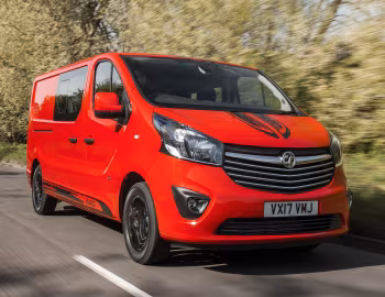 Vauxhall Vivaro Doublecab L2 BiTurbo "Limited Edition" '2017–19