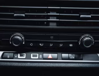 Interior Vauxhall Vivaro Electric Pro Van '2024–pr.