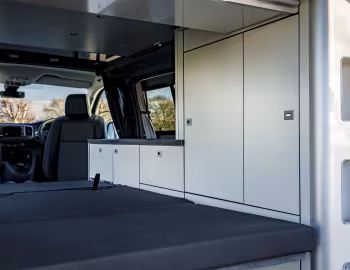 Interior Vauxhall Vivaro Elite Campervan '2020–23
