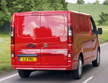 Vauxhall Vivaro Panel Van BiTurbo '2014–19