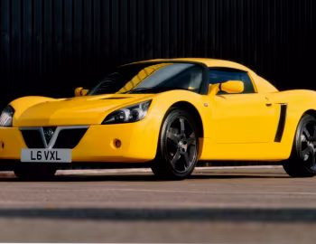 Vauxhall VX220 "Lightning Yellow" '12.2001–10.2002