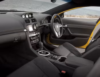 Interior Vauxhall VXR8 '2011–13