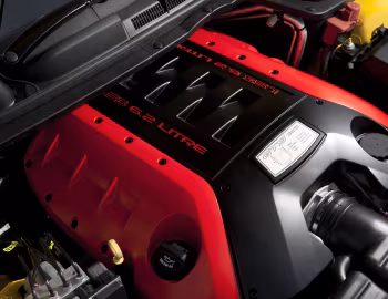 Bajo el capó Vauxhall VXR8 '2011–13