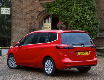 Vauxhall Zafira Tourer ecoFLEX '2011–16