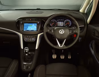 Painel frontal Vauxhall Zafira '2016–18