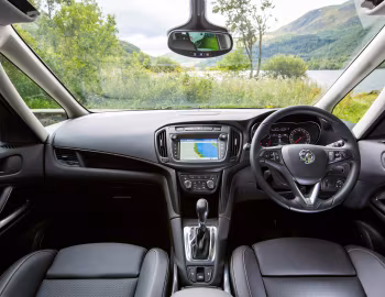 Painel frontal Vauxhall Zafira '2016–18
