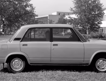 ВАЗ-2107 "Жигули" '03.1982–97