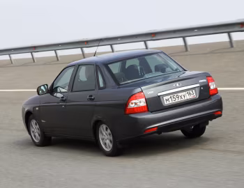 Lada Priora (2170) '10.2013–07.2018