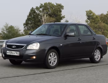 Lada Priora (2170) '10.2013–07.2018