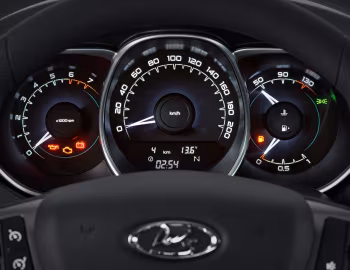 Painel Lada Vesta Luxe (GFL) '09.2015–11.2019