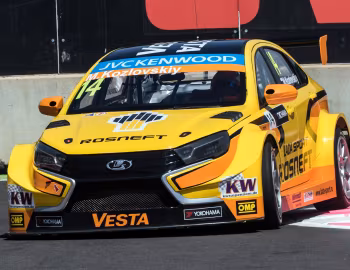 Lada Vesta TC1 (GFL) '2015–16