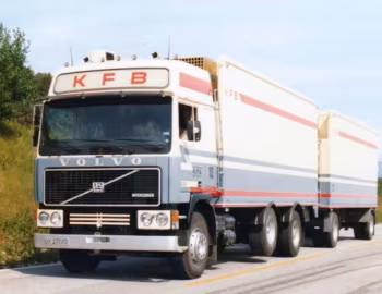 Volvo F1220-60 Intercooler 4×2 rigid Globetrotter cab VBK '1980