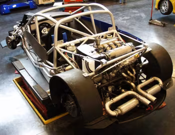 Sob o capô Venturi Grand Prix Concept '2002