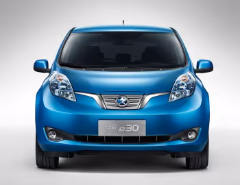 Venucia e30 '2014–18