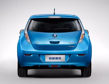 Venucia e30 '2014–18