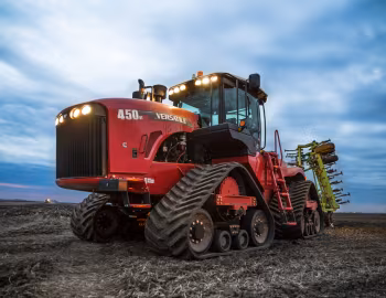 Versatile 450DT '2013–17