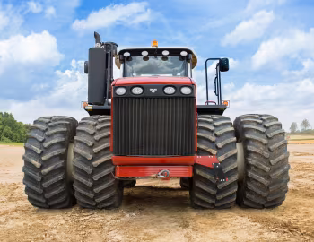 Versatile 550SS '2014–17