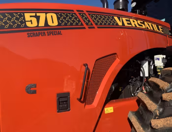 Versatile 570 '01.2017–08.2021