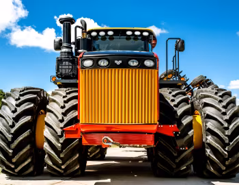 Versatile 610 '01.2017–08.2021