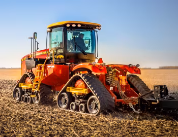 Versatile 610DT '11.2017–08.2021