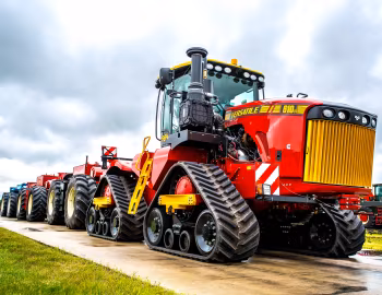Versatile 610DT '11.2017–08.2021