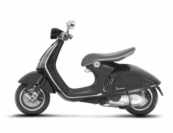 Vespa 946 (ZAPM80100) '11.2012