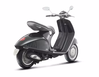 Vespa 946 (ZAPM80100) '11.2012