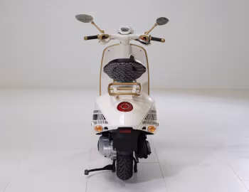 2022 Vespa 946 "Christian Dior" (#ZAPMA78G0N5200071)