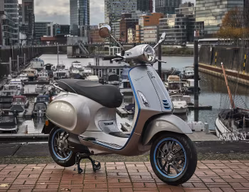 Vespa Elettrica 45 km/h [Worldwide] '11.2018–23
