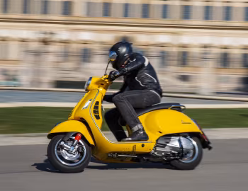 Vespa GTS Super 300 hpe '02.2019–22