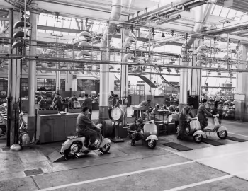 Vespa '04.1946–н.ч.