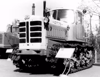 ДТ-75 '12.1963–77