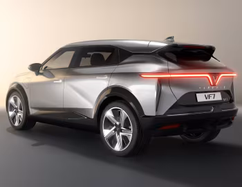 VinFast VF7 '01.2022