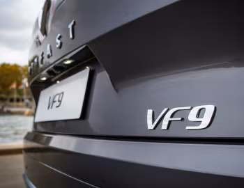 VinFast VF9 '2022–pr.