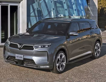 VinFast VF e36 '11.2021