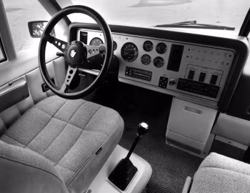 中控台 Vixen 21 TD '1986–87