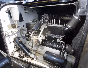 Under The Hood Voisin C14 Chartreuse '1928–32