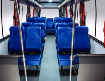 Interior Volare W7 Escolar '2013–17