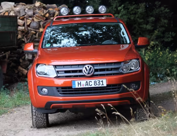 Volkswagen Amarok Canyon [Worldwide] '2012–16