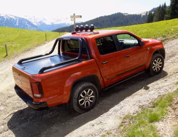 Volkswagen Amarok Canyon [Worldwide] '2012–16