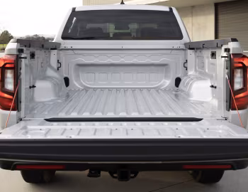 Ambos Volkswagen Amarok Life 4MOTION Double Cab [Australia] '2023–pr.