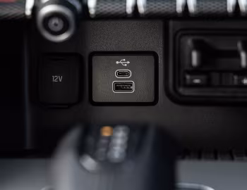 Interior Volkswagen Amarok Life 4MOTION Double Cab [Australia] '2023–pr.