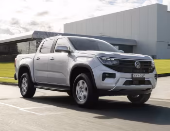 Volkswagen Amarok Life 4MOTION Double Cab [Australia] '2023–pr.