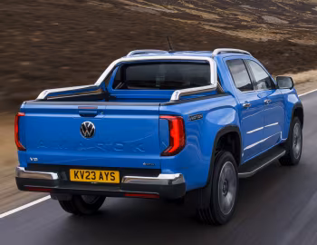 Volkswagen Amarok V6 Aventura 4MOTION Double Cab [UK-spec] '2023–pr.