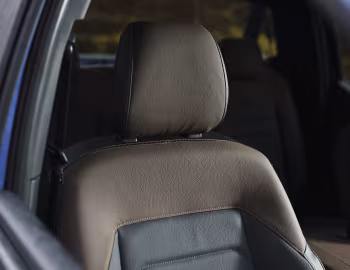 Interior Volkswagen Amarok V6 PanAmericana 4MOTION Double Cab [UK-spec] '2023–pr.