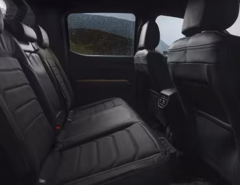 Interior Volkswagen Amarok V6 PanAmericana 4MOTION Double Cab [UK-spec] '2023–pr.